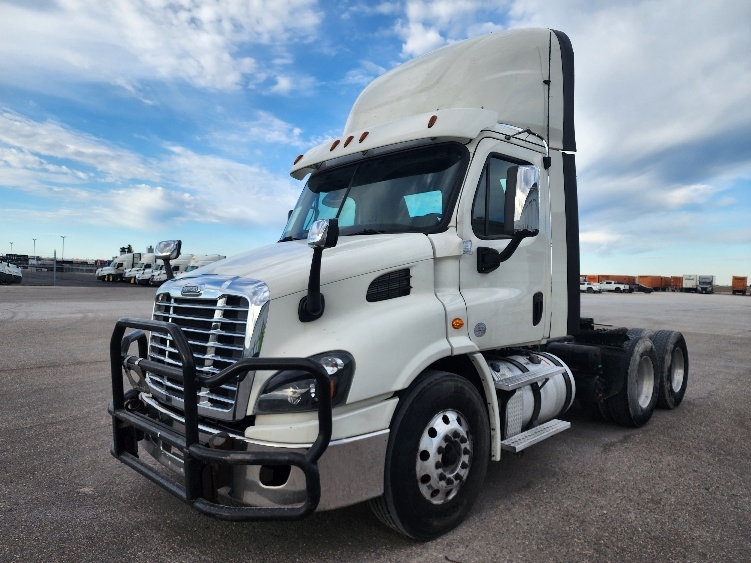 2018 Freightliner in Sturtevant, WI — photo 3