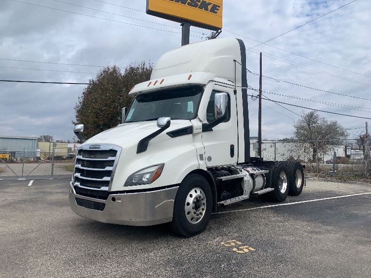2021 Freightliner Cascadia in Nashville (Mount Juliet), TN — photo 3