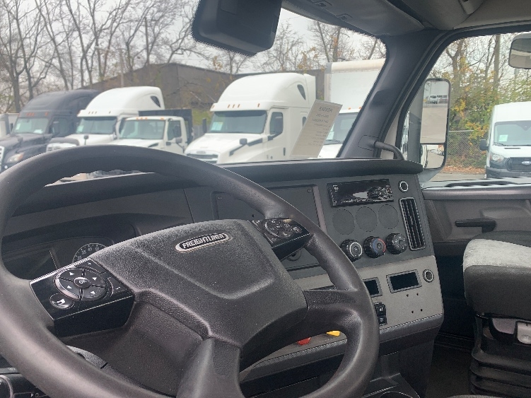 2021 Freightliner Cascadia in Nashville (Mount Juliet), TN — photo 10
