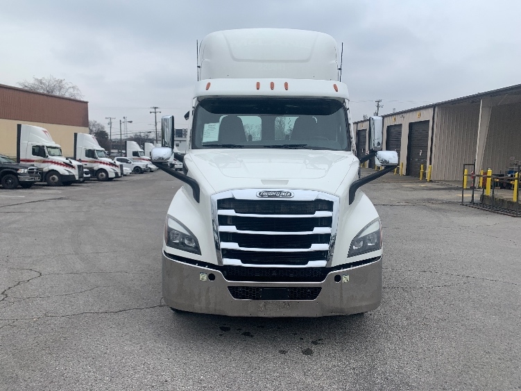 2021 Freightliner Cascadia in Nashville (Mount Juliet), TN — photo 2