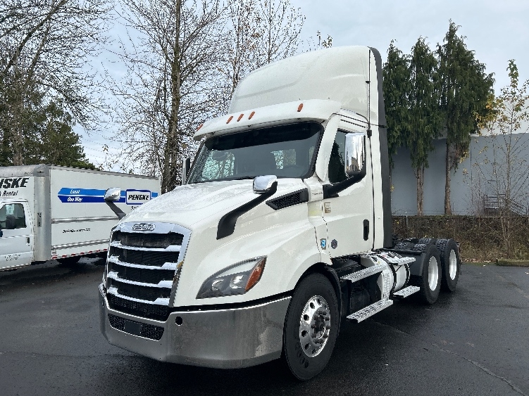 2021 Freightliner Cascadia