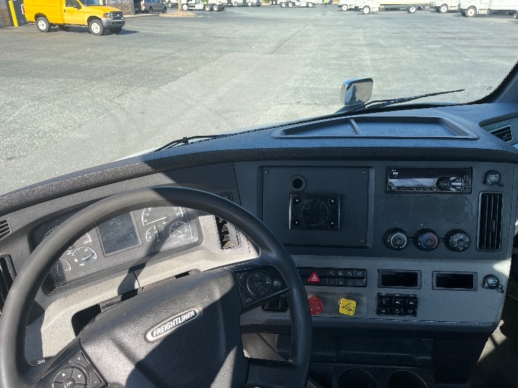 2021 Freightliner in Concord, NC — photo 10