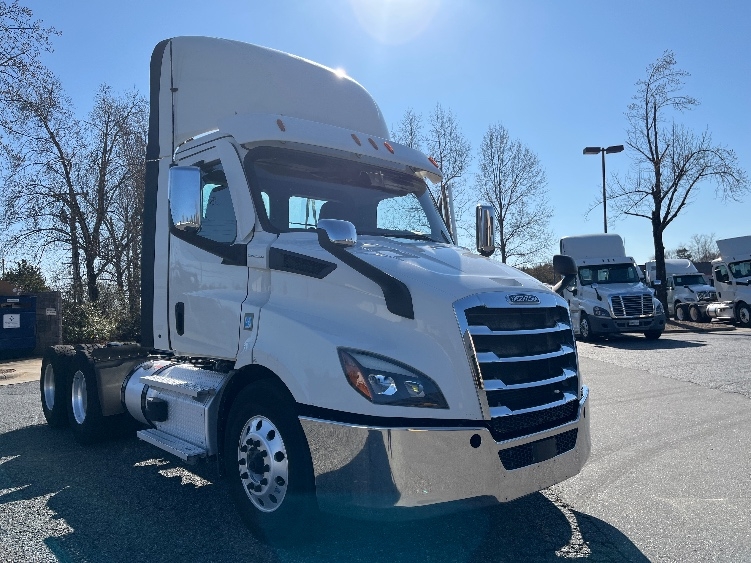 2021 Freightliner Cascadia