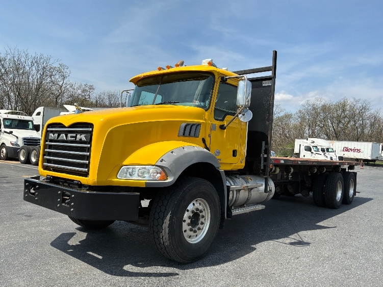 2019 Mack Granite in Harrisburg, PA — photo 3