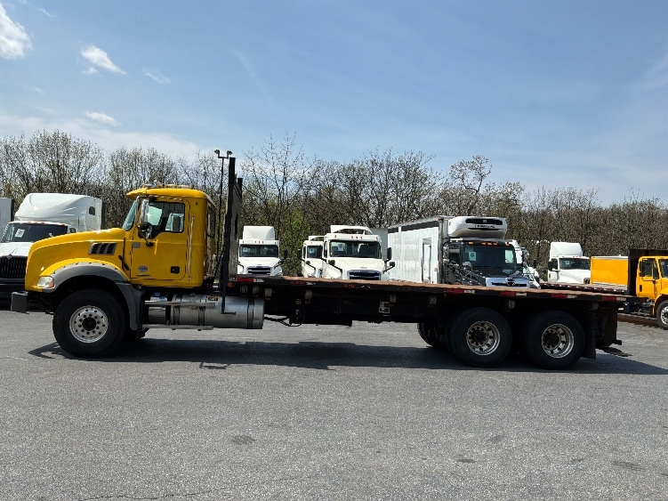 2019 Mack Granite in Harrisburg, PA — photo 4
