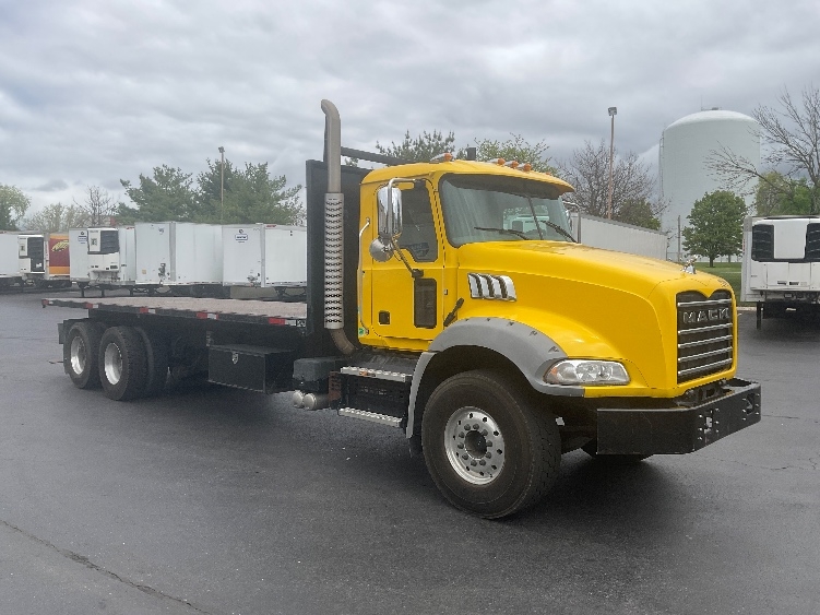 2019 Mack Granite