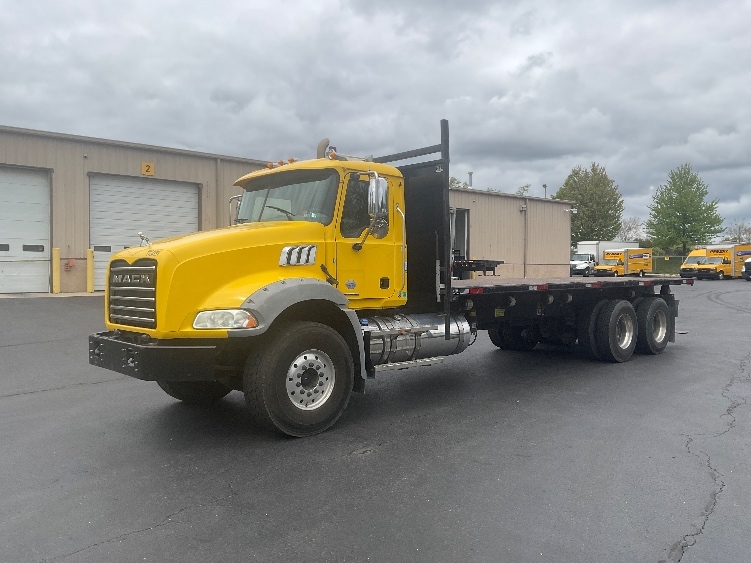 2019 Mack Granite in Bethlehem, PA — photo 3