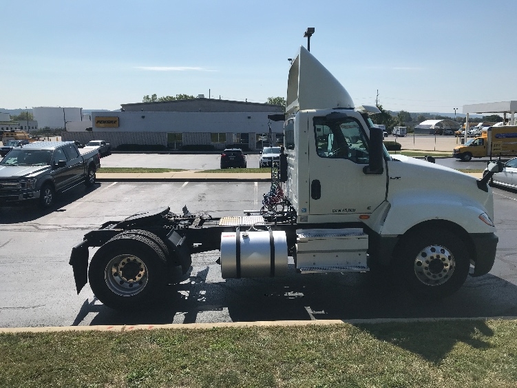 2020 International LT in Allentown, PA — photo 8