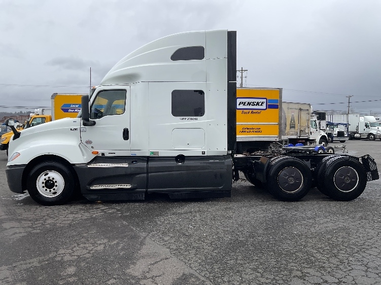 2023 International LT in Tacoma, WA — photo 4
