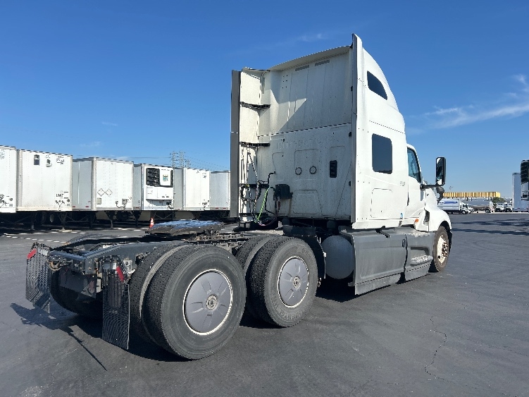2023 International LT in Torrance, CA — photo 7