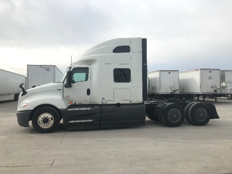 2023 International LT in Des Moines, IA — photo 4