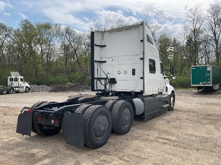 2023 International LT in La Porte, IN — photo 7