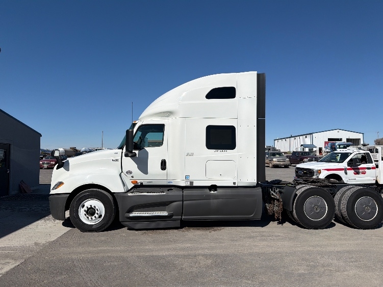 2023 International LT in Jerome, ID — photo 4