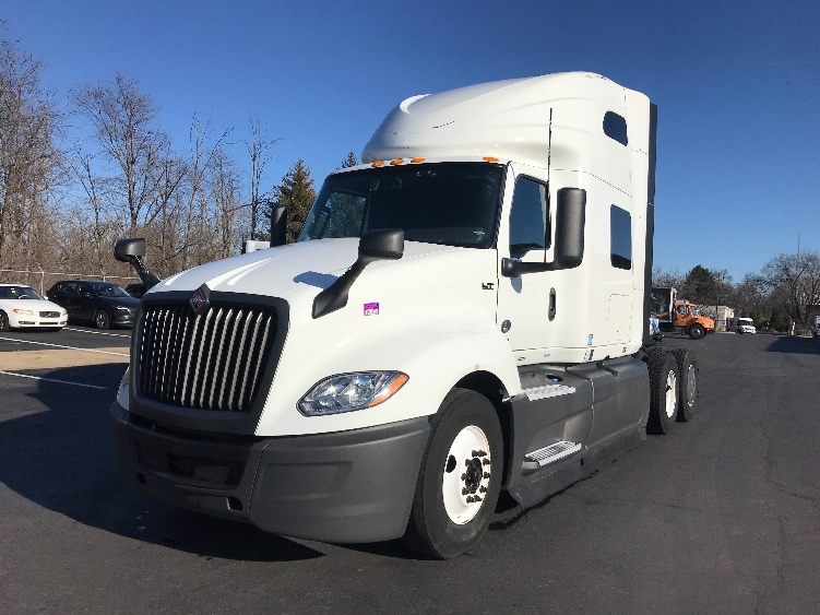 2023 International LT in Bensalem, PA — photo 3