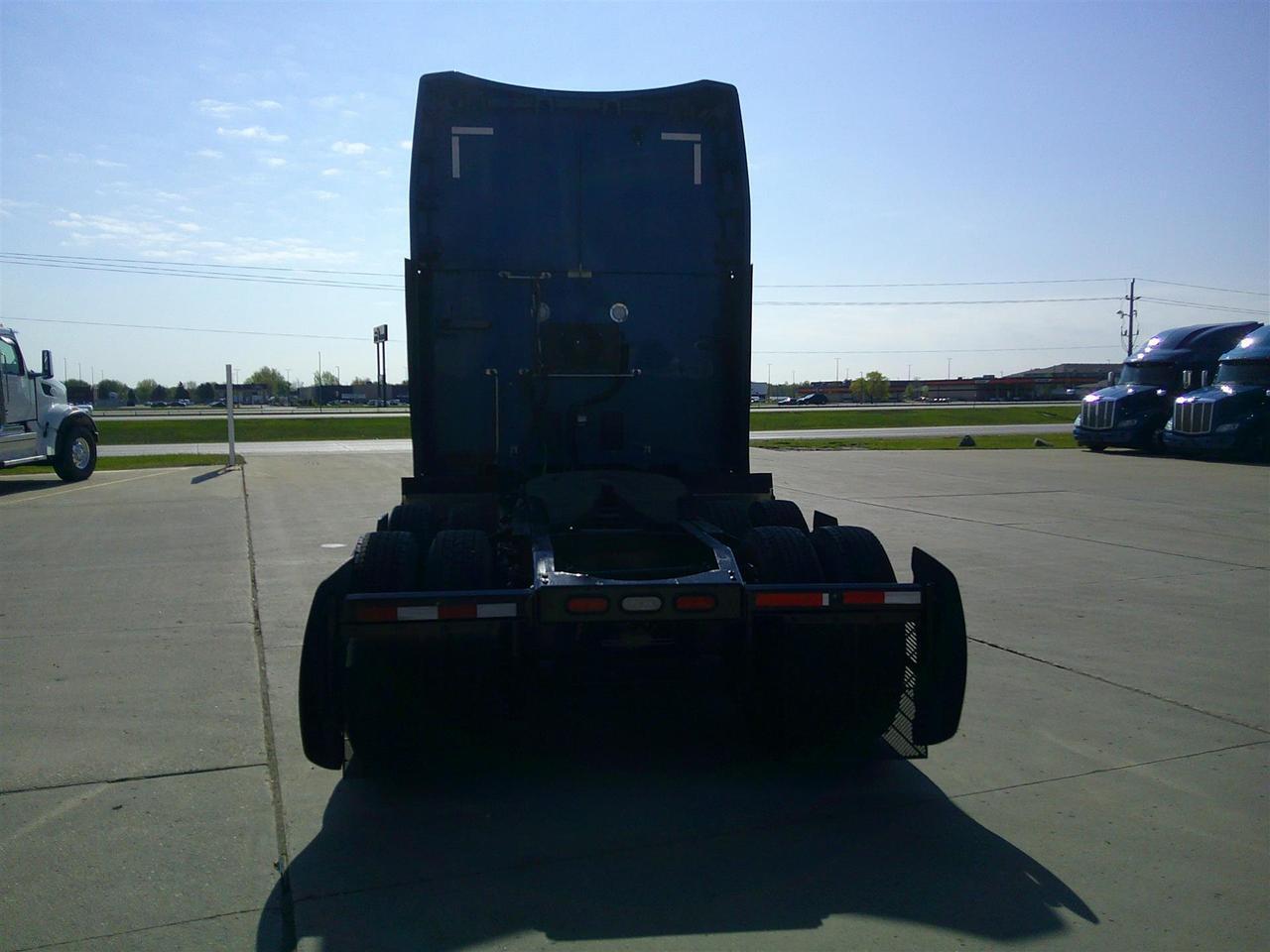 2020 Peterbilt 579 in Rochester, MN — photo 6