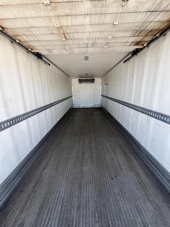 2021 Peterbilt 337 in Eau Claire, WI — photo 3