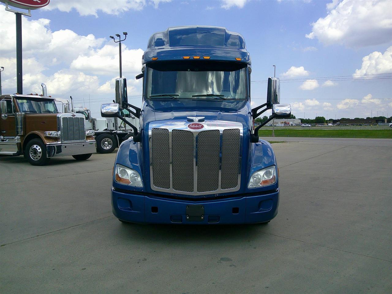 2021 Peterbilt 579