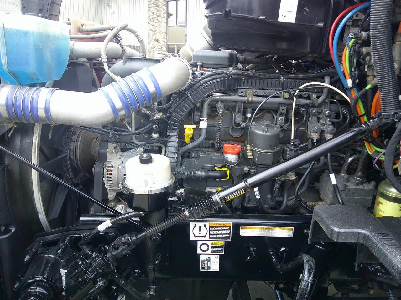 2021 Peterbilt 579 in Fargo, ND — photo 10