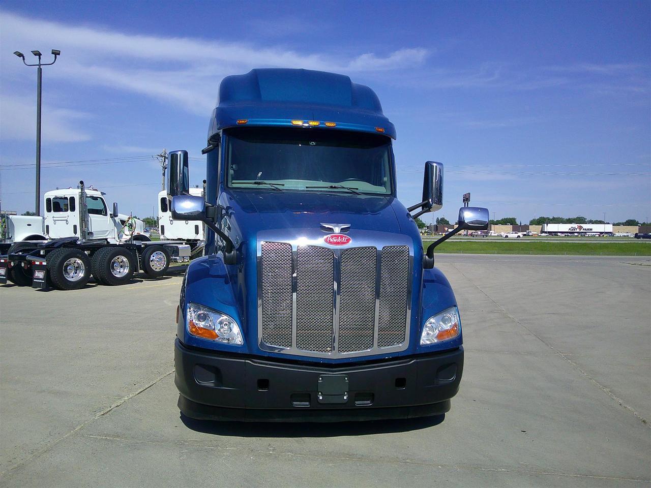 2021 Peterbilt 579