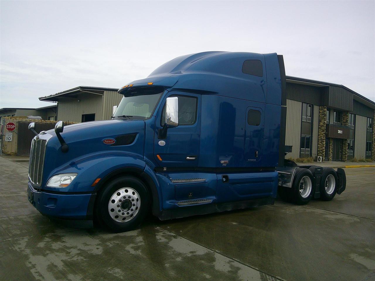 2021 Peterbilt 579