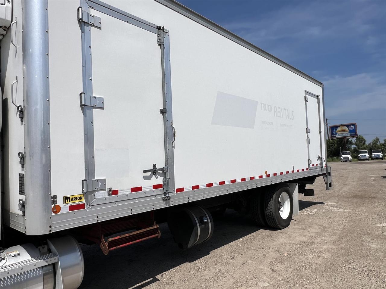 2022 Peterbilt 337 in Fargo, ND — photo 6