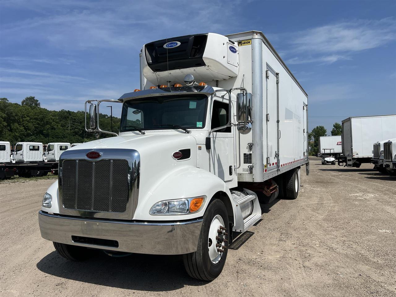 2022 Peterbilt 337