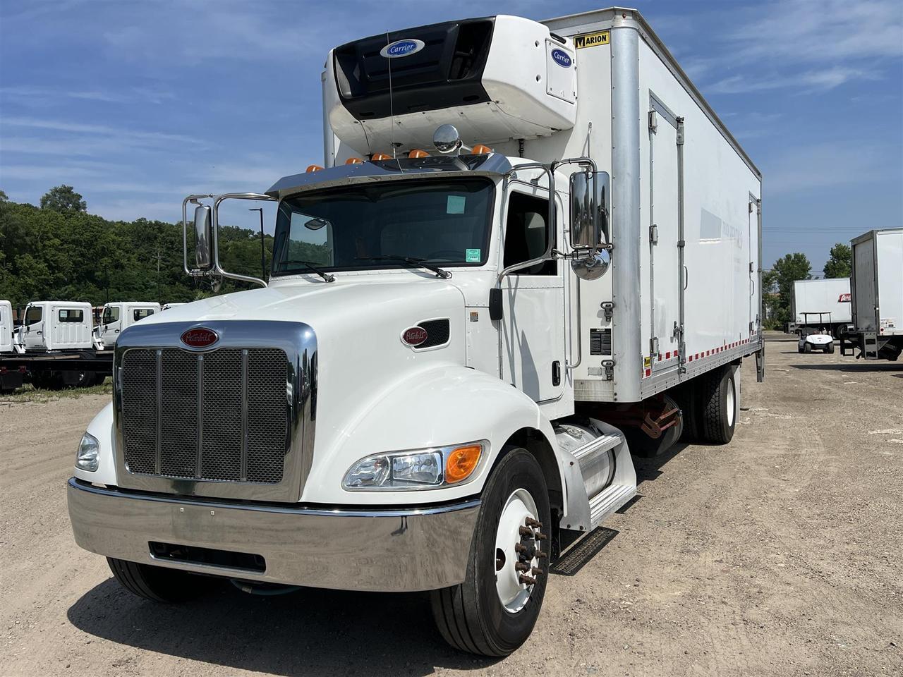 2022 Peterbilt 337 in Fargo, ND — photo 12