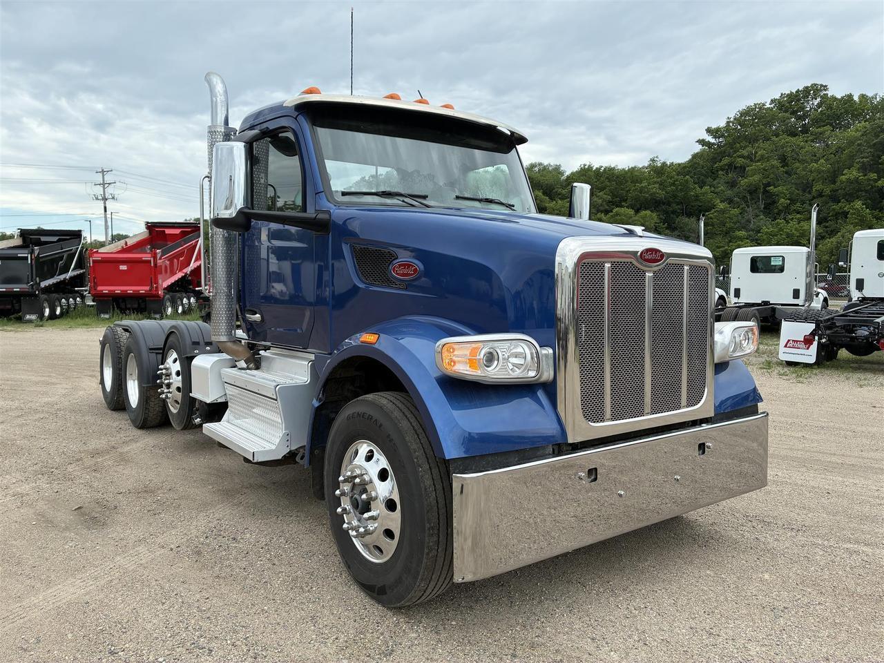 2023 Peterbilt 567 in Fargo, ND — photo 7