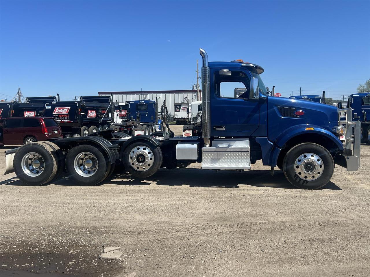 2023 Peterbilt 567 in South St. Paul, MN — photo 4