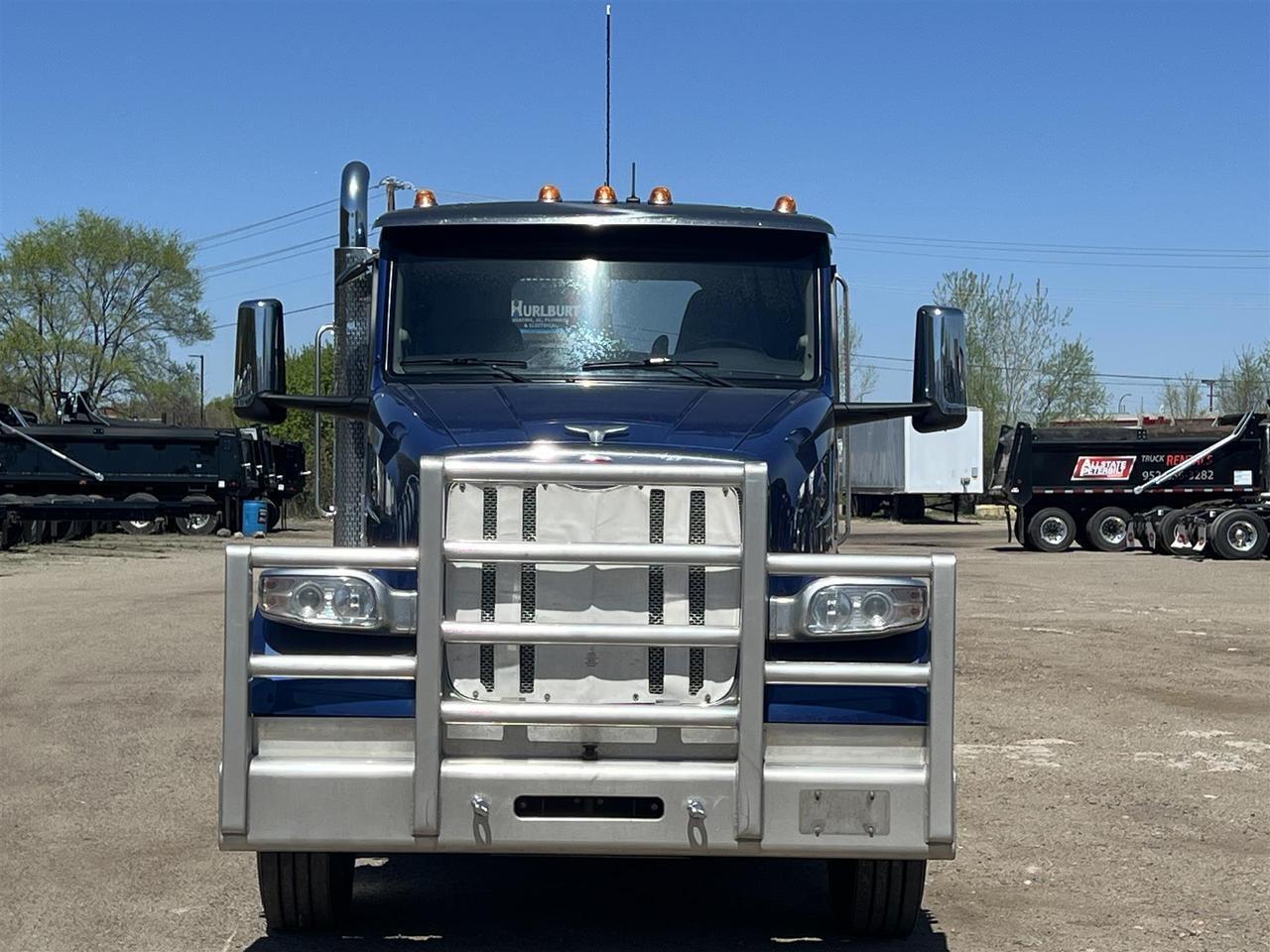 2023 Peterbilt 567 in South St. Paul, MN — photo 10
