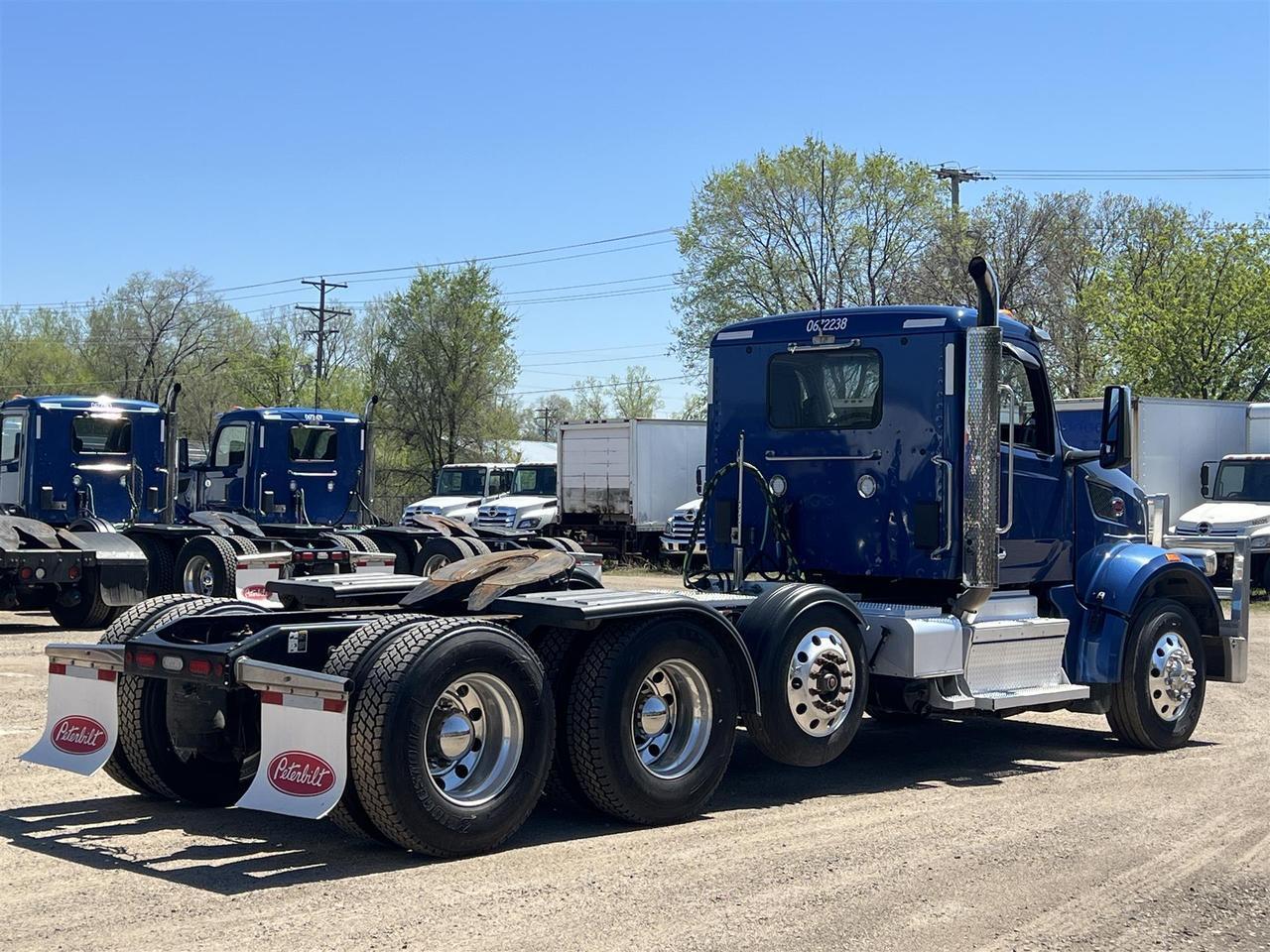 2023 Peterbilt 567 in South St. Paul, MN — photo 6
