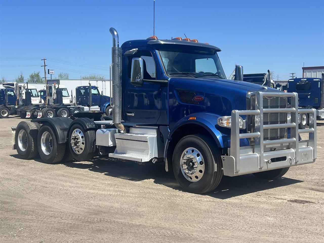 2023 Peterbilt 567 in South St. Paul, MN — photo 7