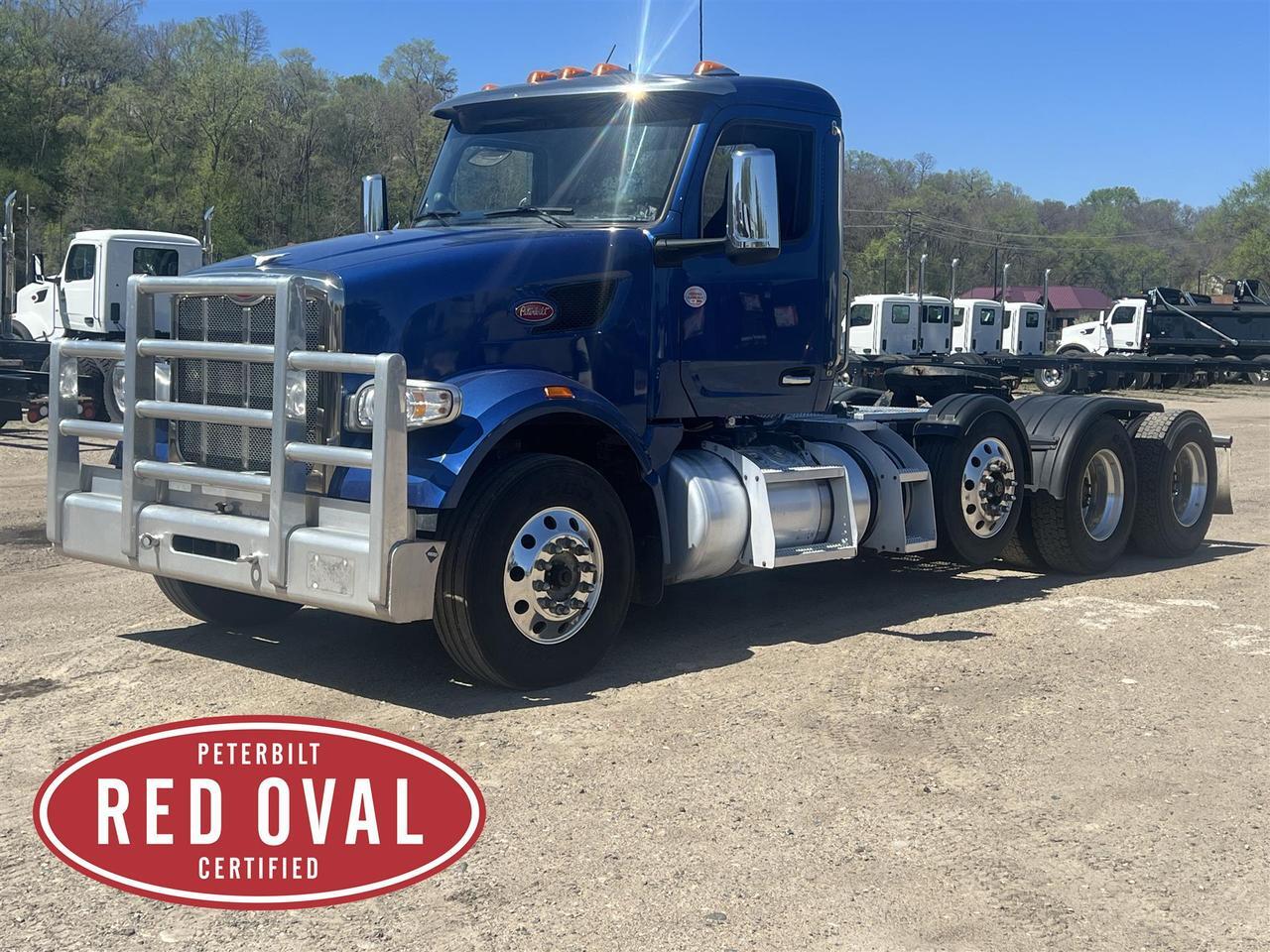 2023 Peterbilt 567 in South St. Paul, MN — photo 12