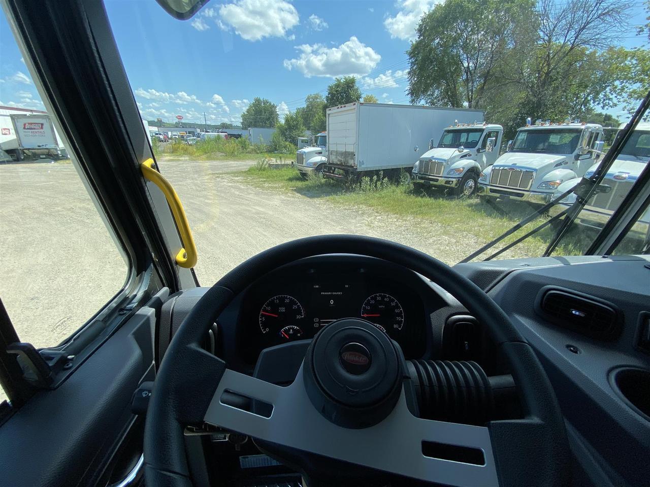2025 Peterbilt 520 in South St. Paul, MN — photo 9