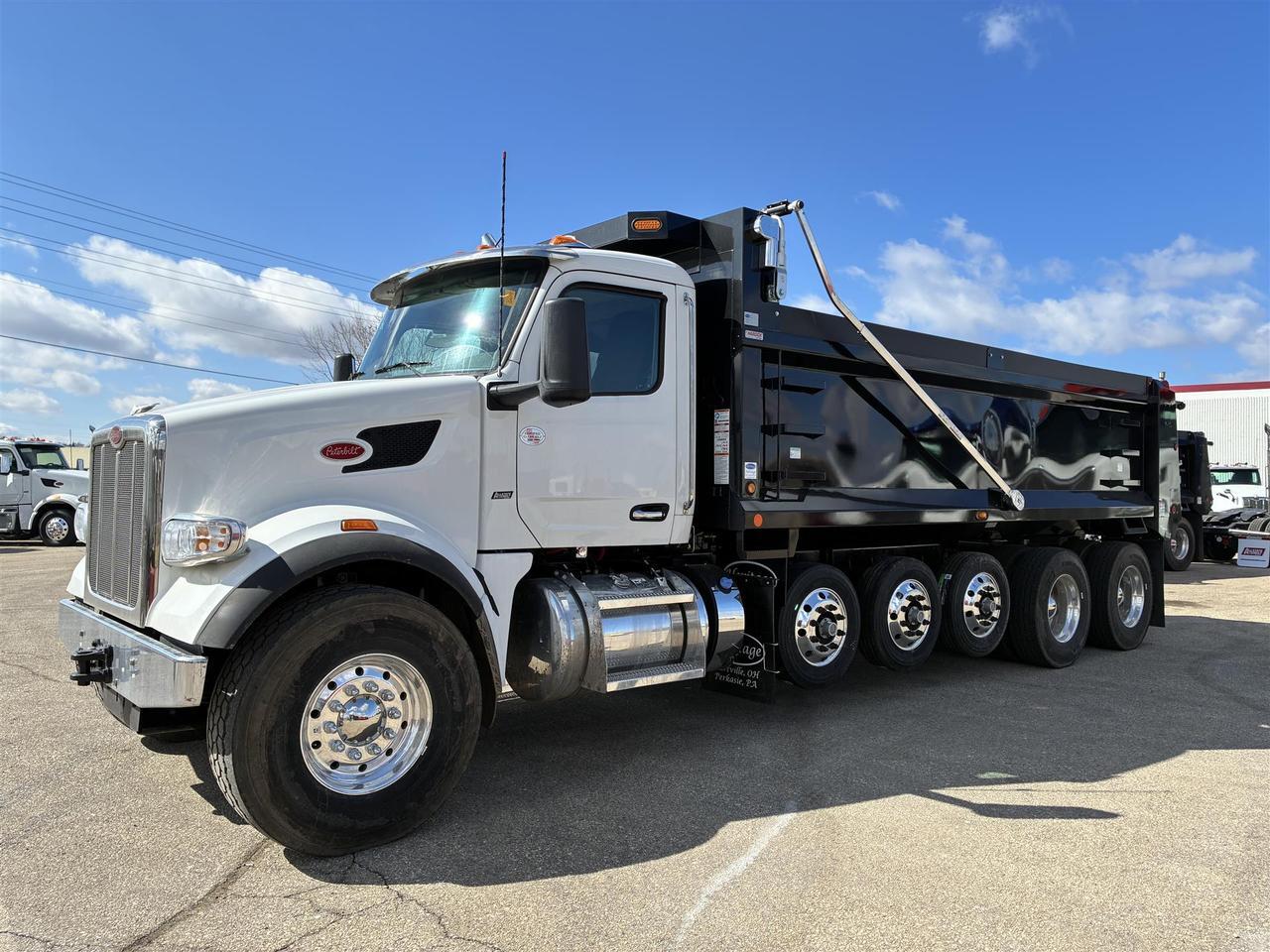 2025 Peterbilt 567 in South St. Paul, MN — photo 12