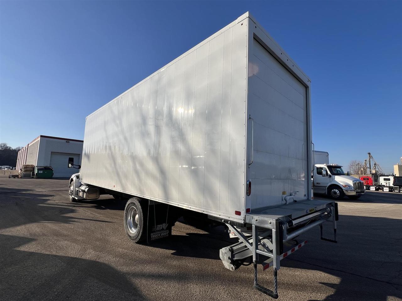 2026 Peterbilt 536