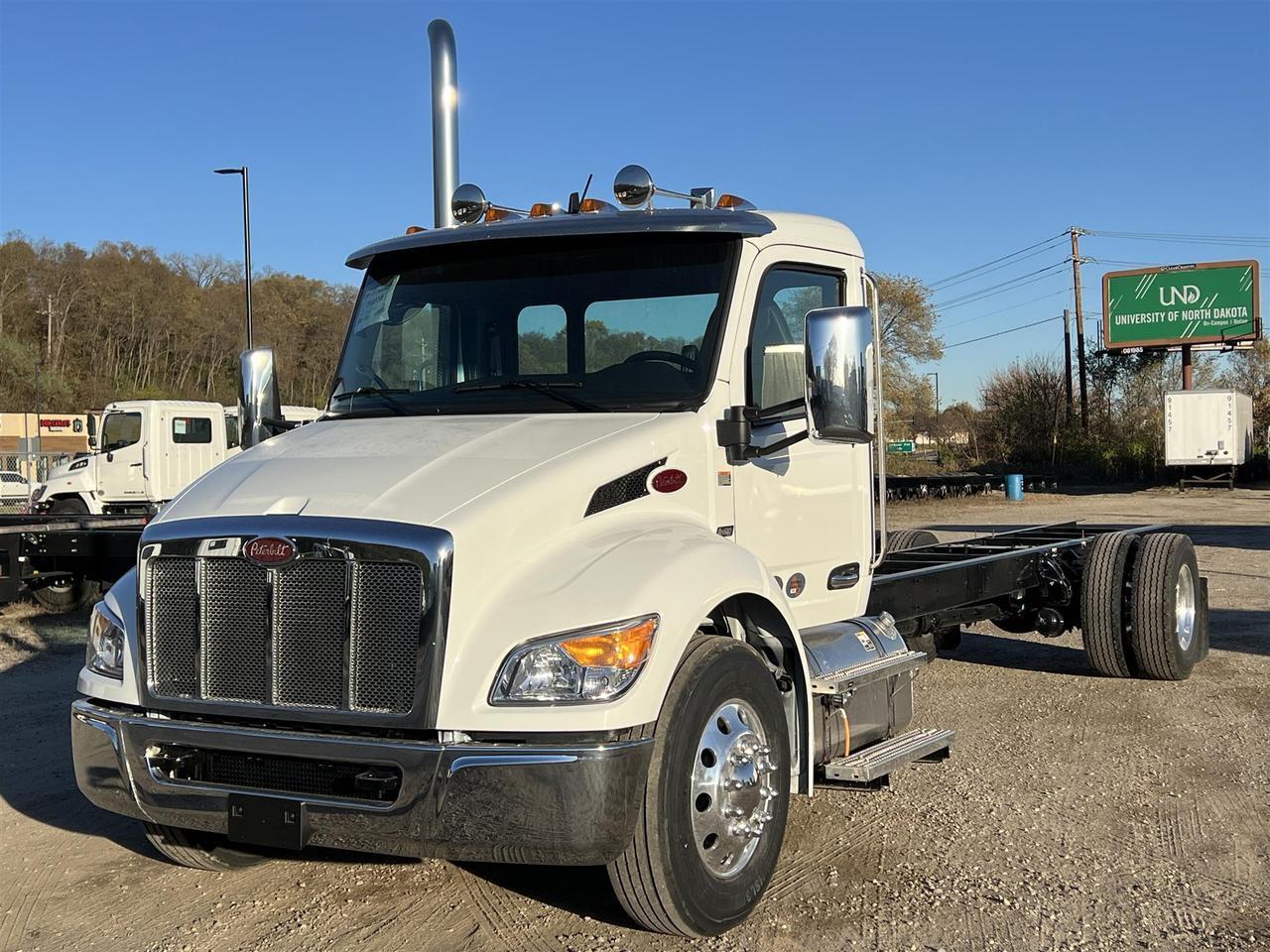 2026 Peterbilt 536 in South St. Paul, MN — photo 12