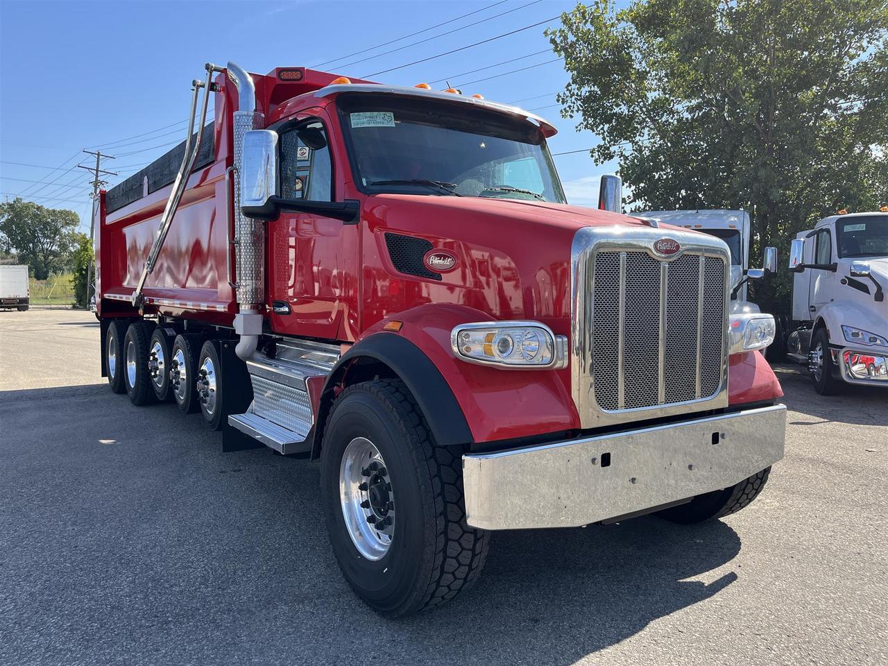 2026 Peterbilt 567 in Rochester, MN — photo 5