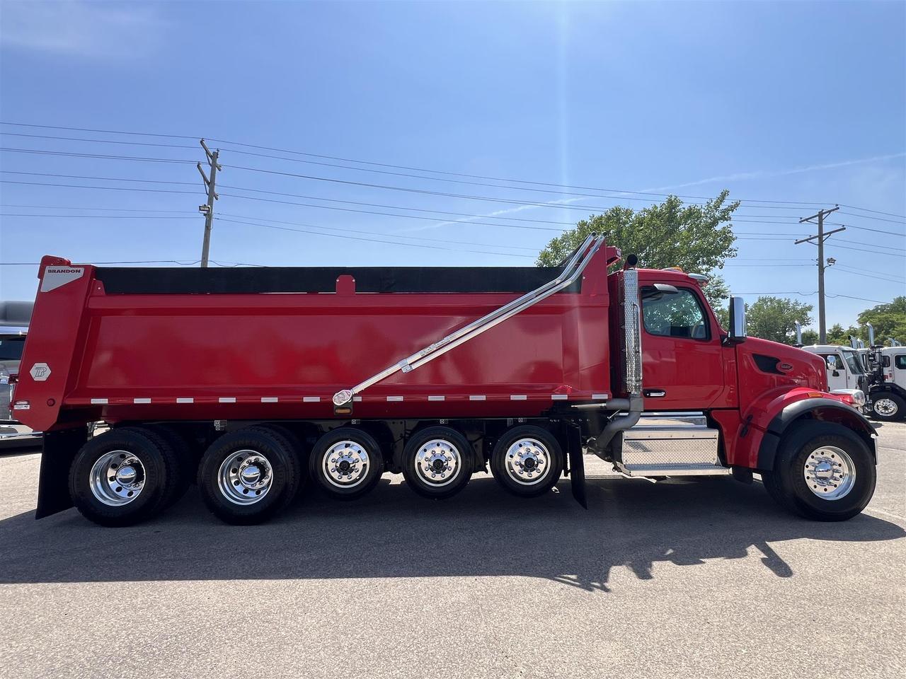 2026 Peterbilt 567 in South St. Paul, MN — photo 3