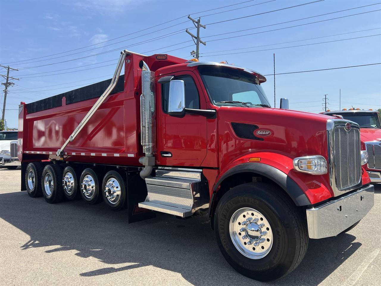 2026 Peterbilt 567 in South St. Paul, MN — photo 2