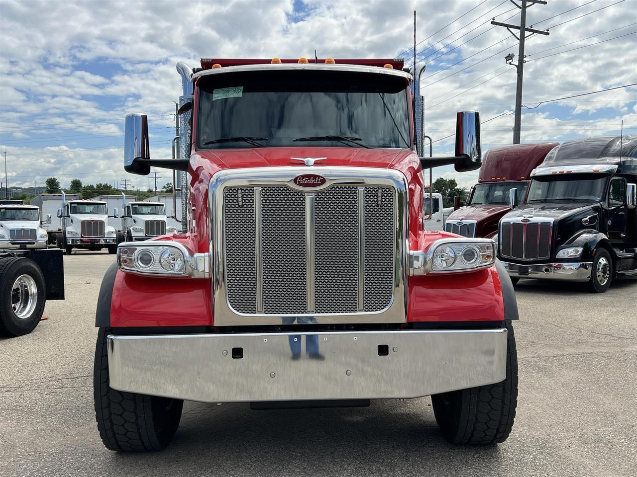 2026 Peterbilt 567 in South St. Paul, MN — photo 2
