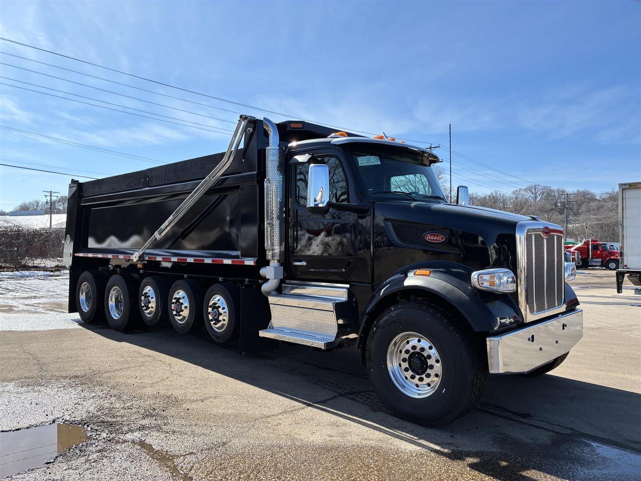 2026 Peterbilt 567 in South St. Paul, MN — photo 5