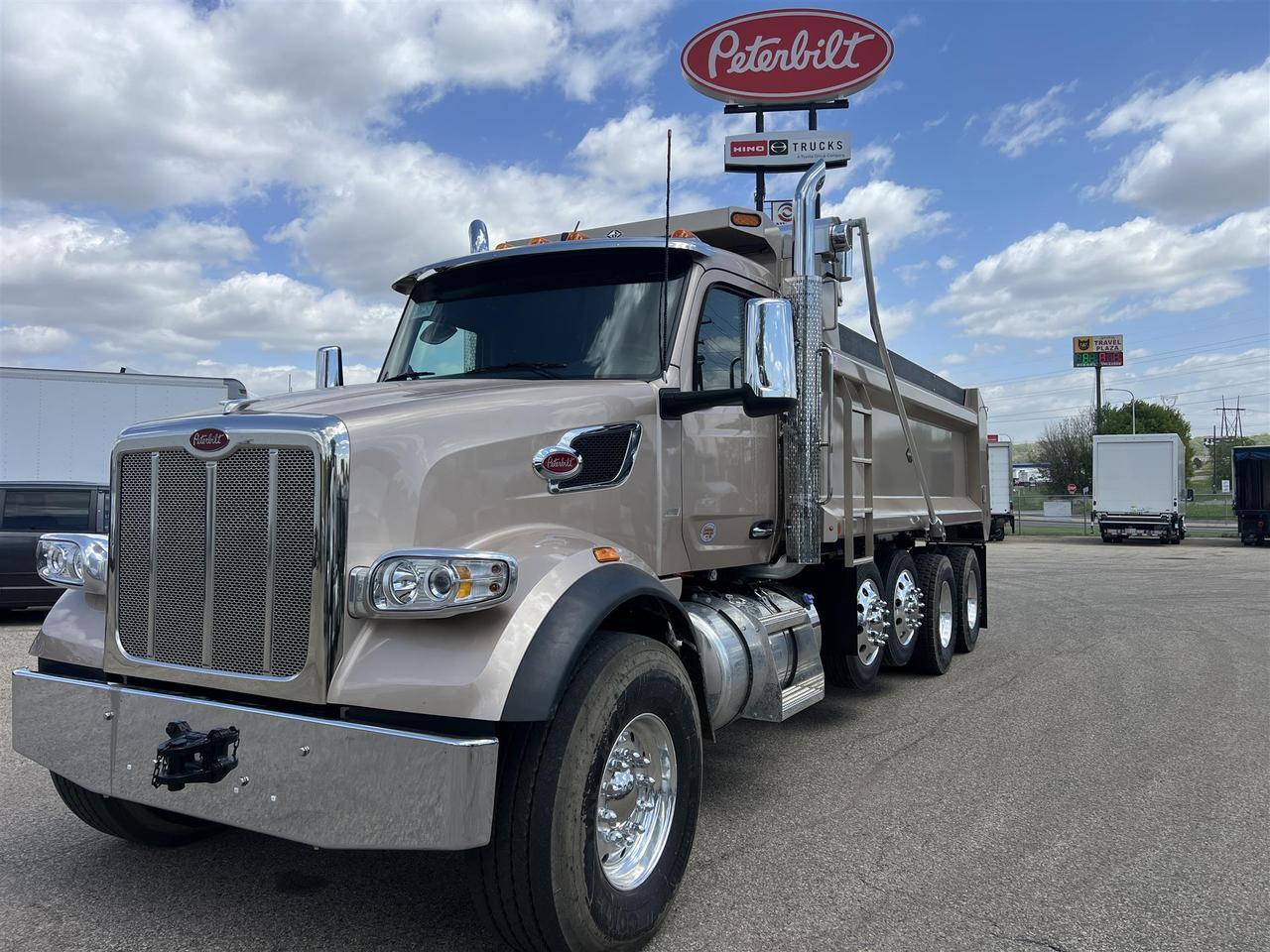 2027 Peterbilt 567 in South St. Paul, MN — photo 12
