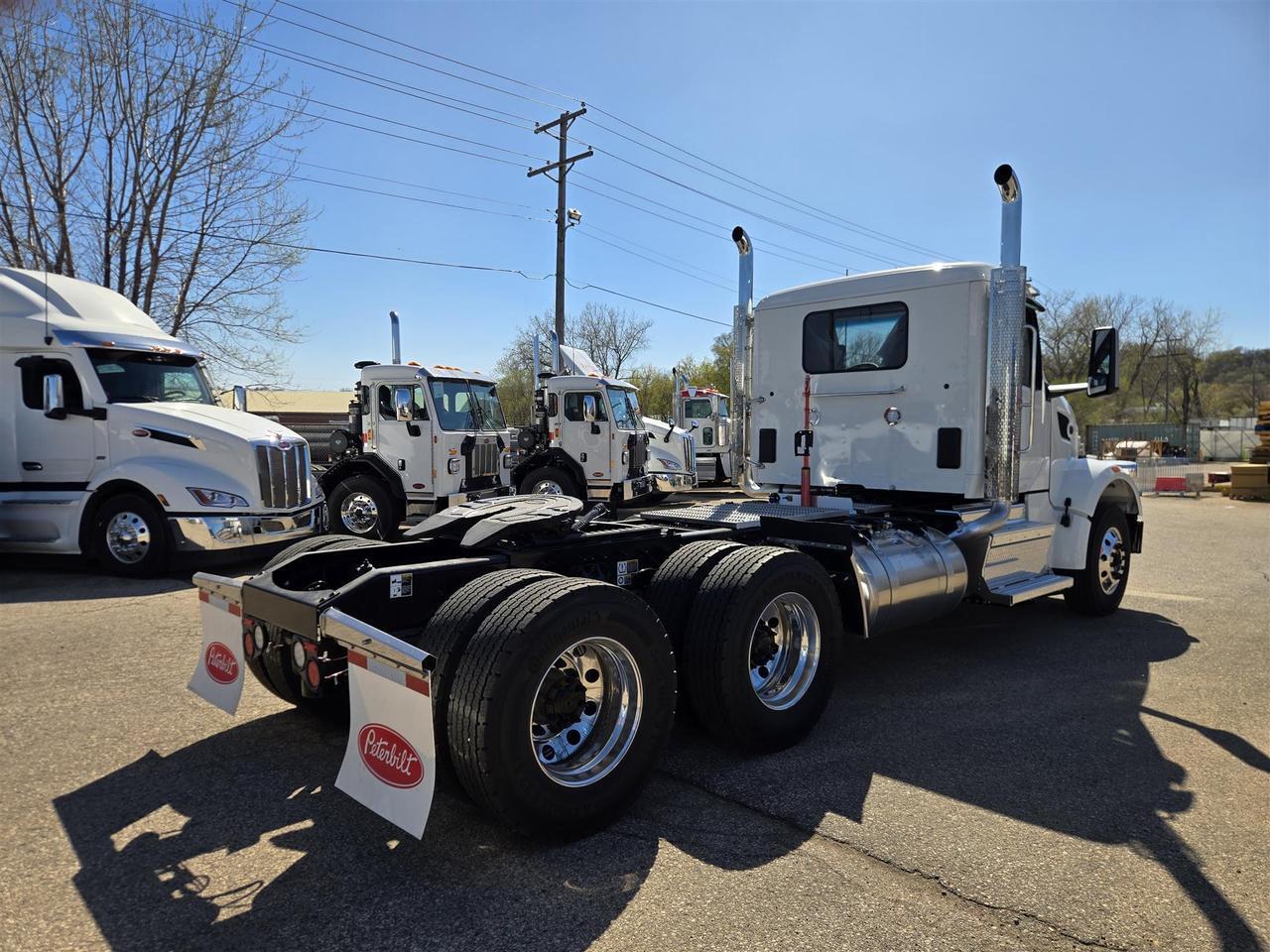2027 Peterbilt 567 in South St. Paul, MN — photo 7