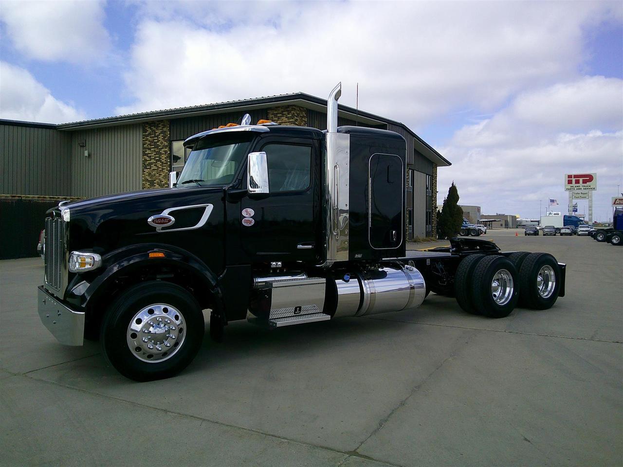 2027 Peterbilt 567 in Fargo, ND — photo 12