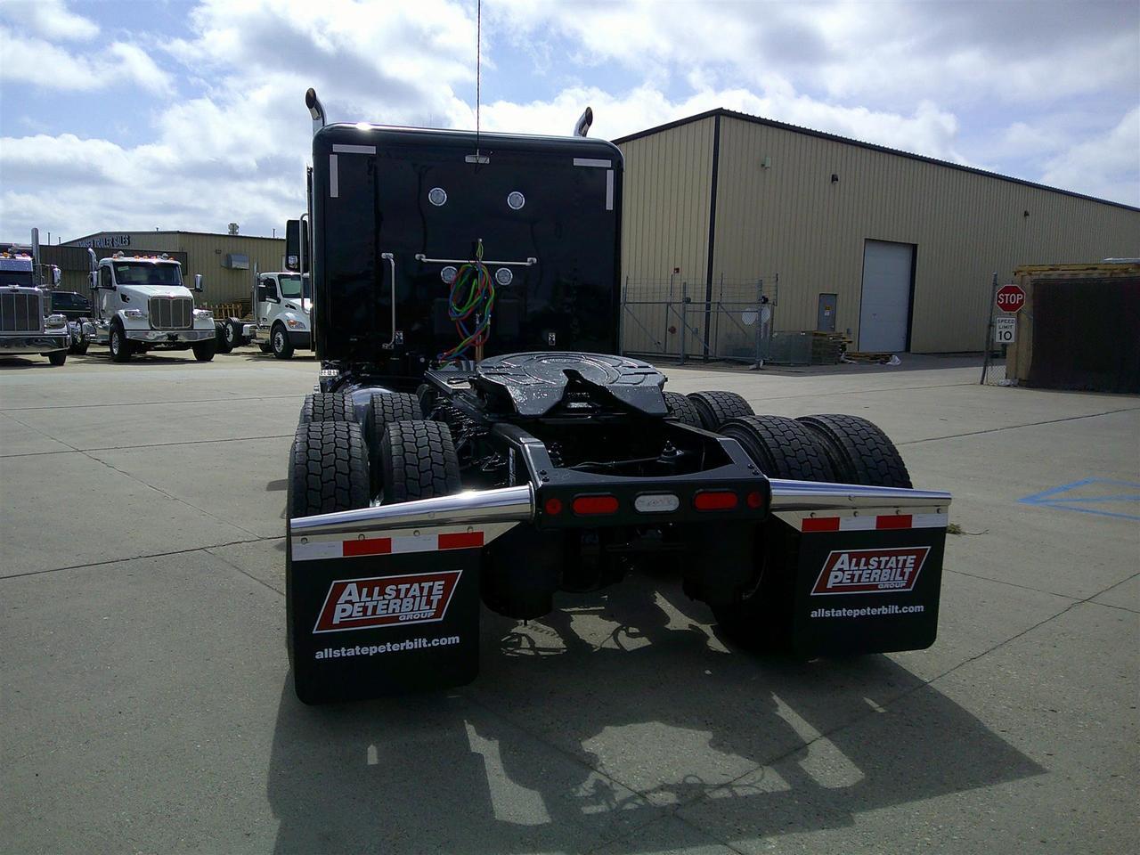 2027 Peterbilt 567 in Fargo, ND — photo 7
