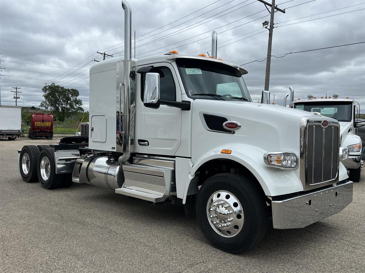 2027 Peterbilt 567 in South St. Paul, MN — photo 2