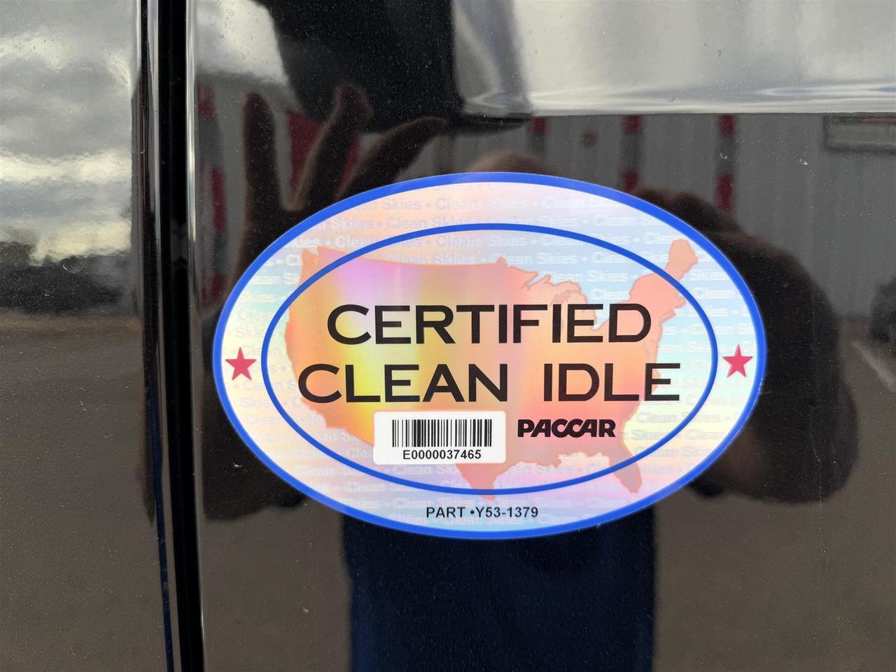 2027 Peterbilt 579 in Eau Claire, WI — photo 10