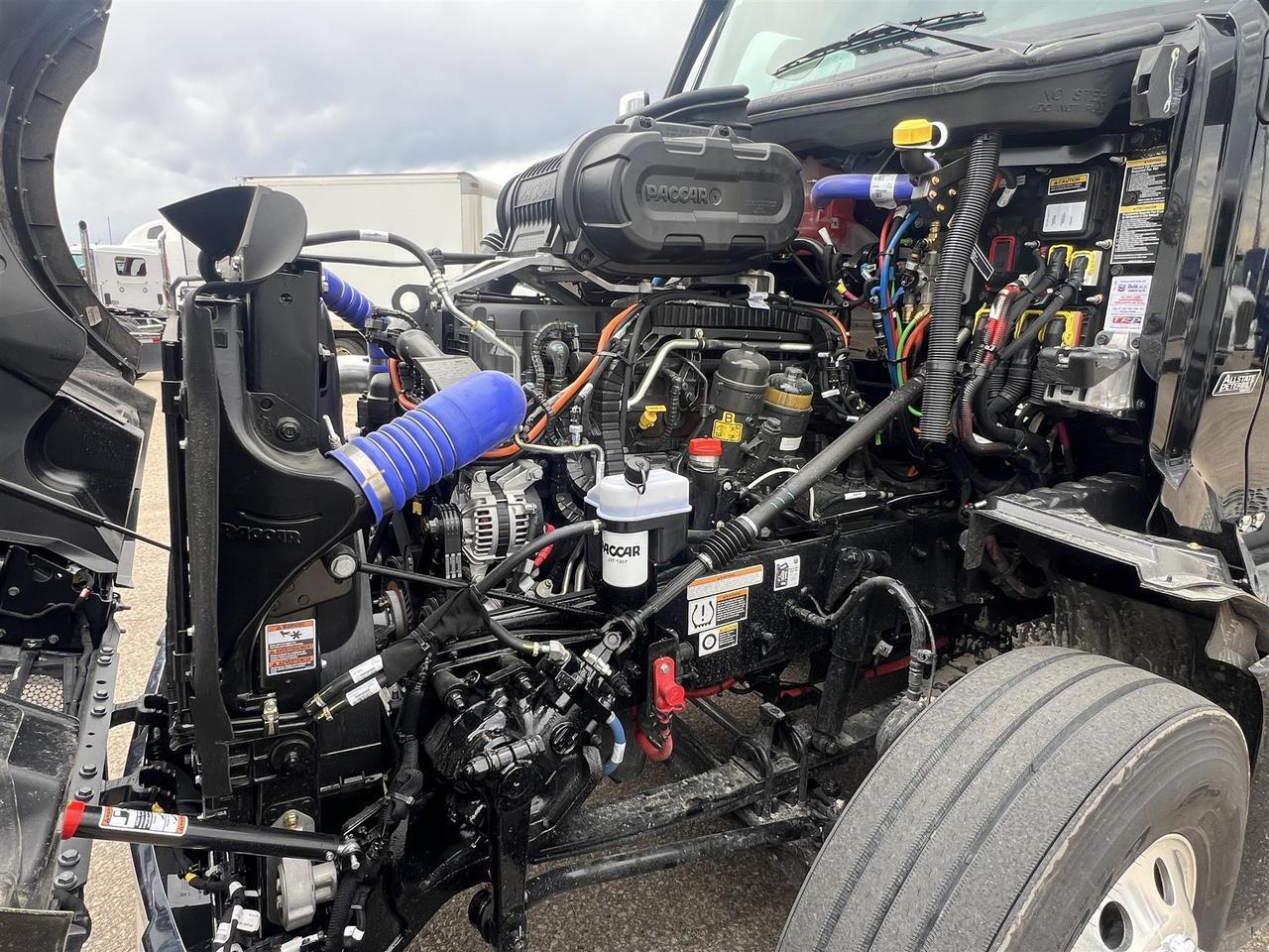 2027 Peterbilt 579 in Eau Claire, WI — photo 8