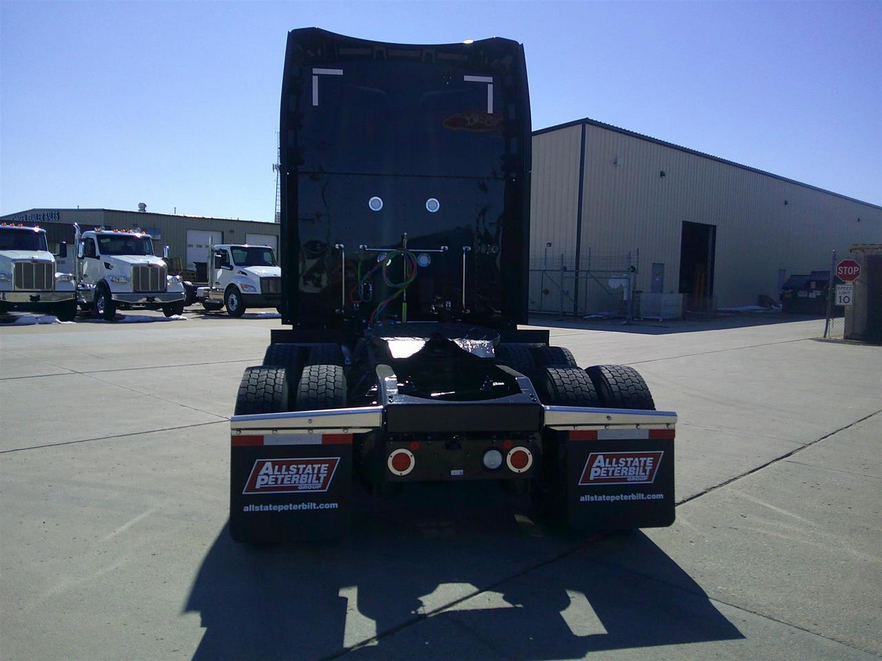 2027 Peterbilt 579 in Fargo, ND — photo 6